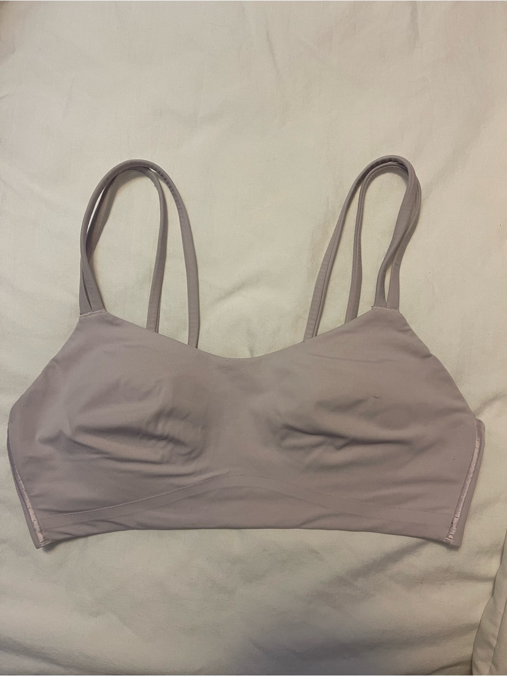 Lululemon like a cloud bra
